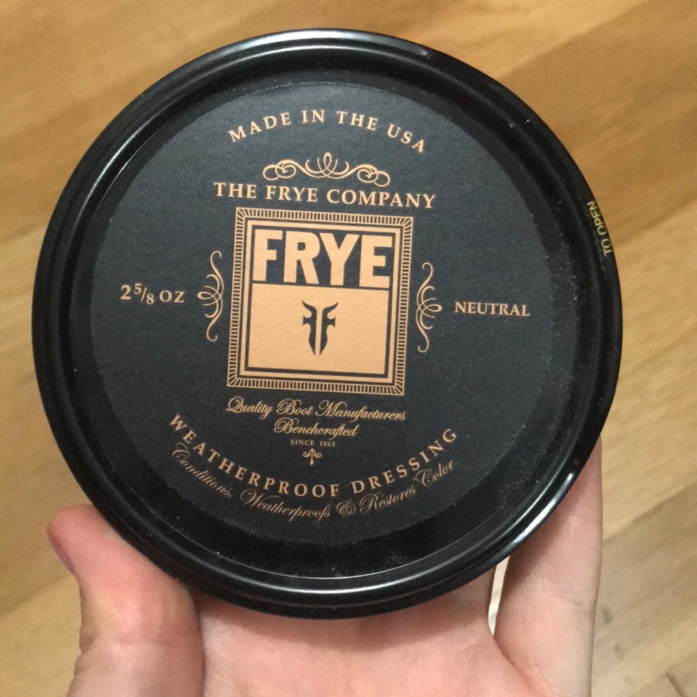 Weatherproof dressing for all frye shoes
